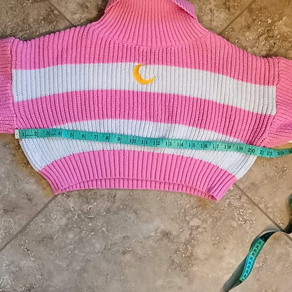 Girls Juniors Pink And White Stripped Cropped Crescent Moon Knit Sweater - Picture 6 of 9